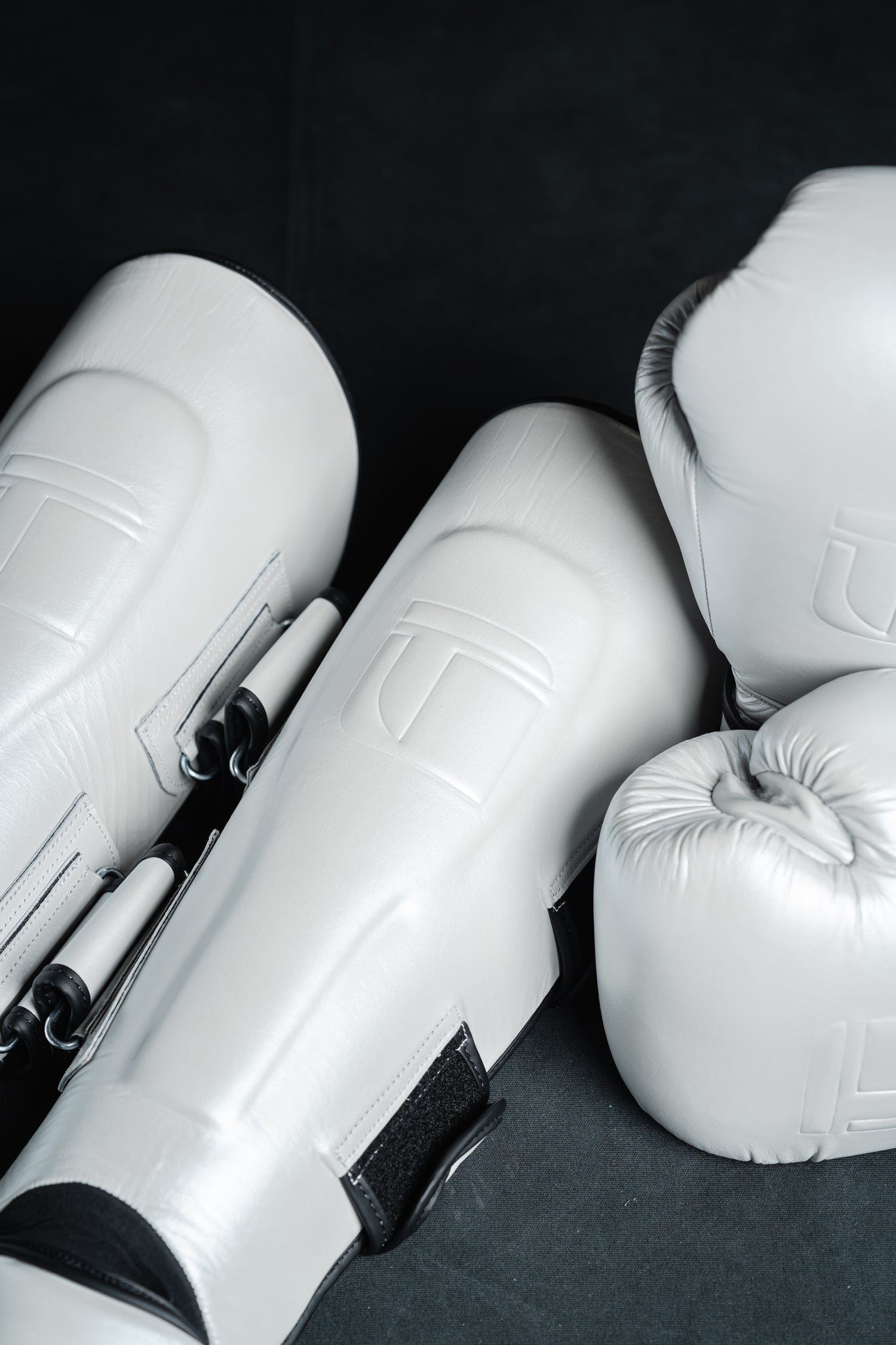 APEX5 Chrome Luxe Training Set