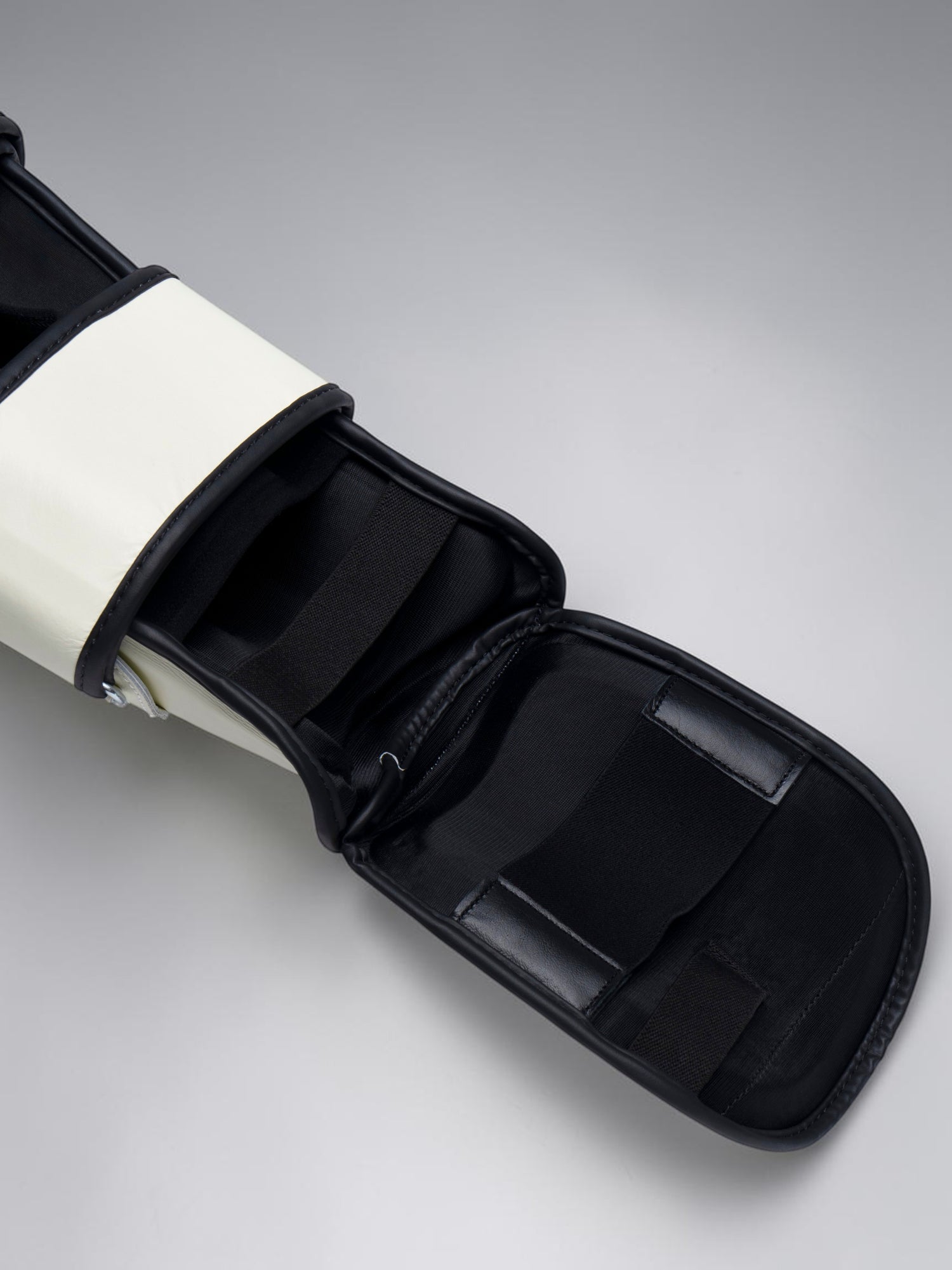 APEX5 GEL Shin Guards - Saddle