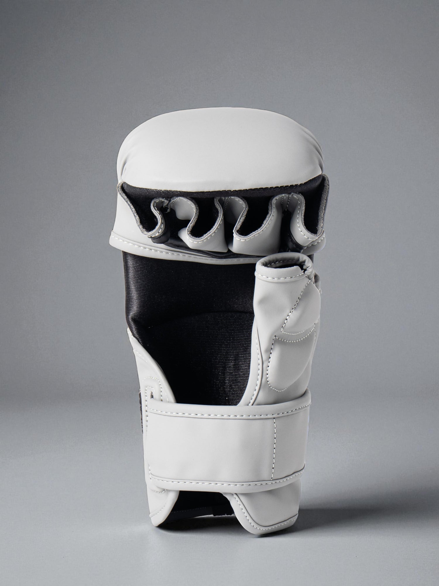 Battle MMA Gloves - Voltage