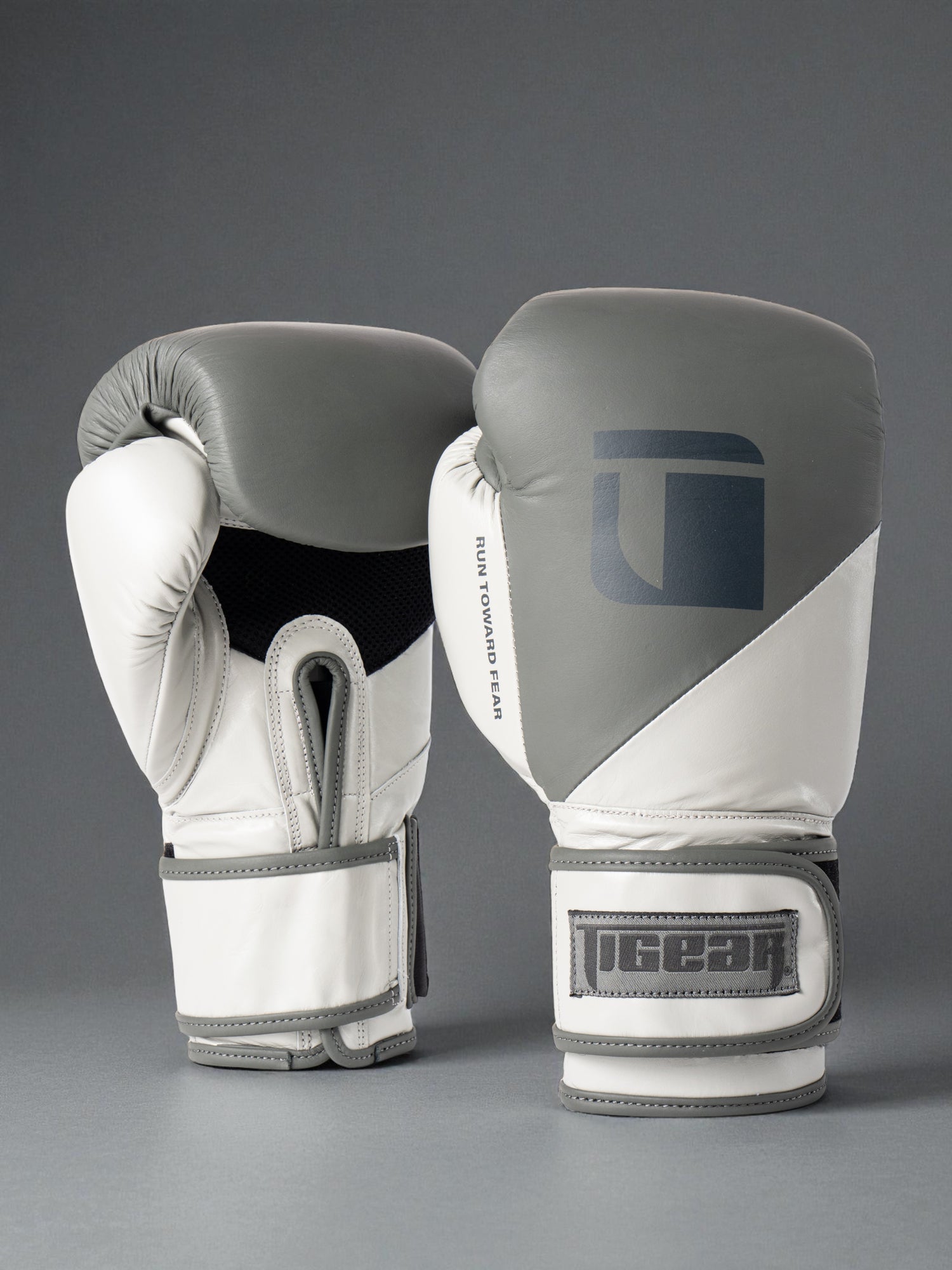 APEX4 Boxing Gloves - Steel Mirage