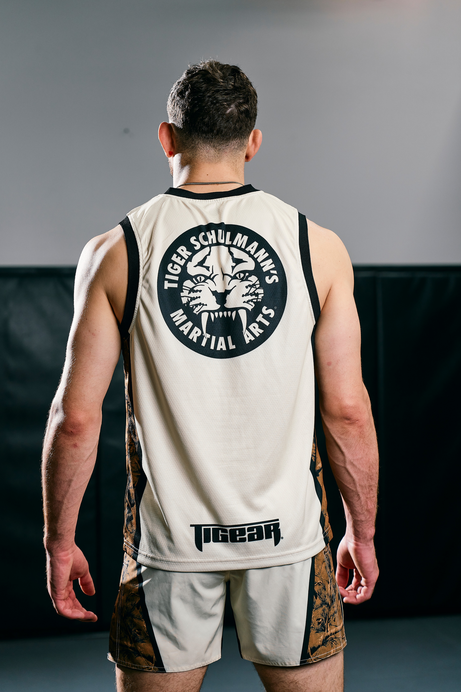 Saddle Training Tank - Cream